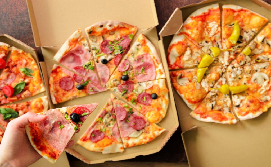 How Pizza Online Ordering System Can Help to Grow Your Restaurant Business