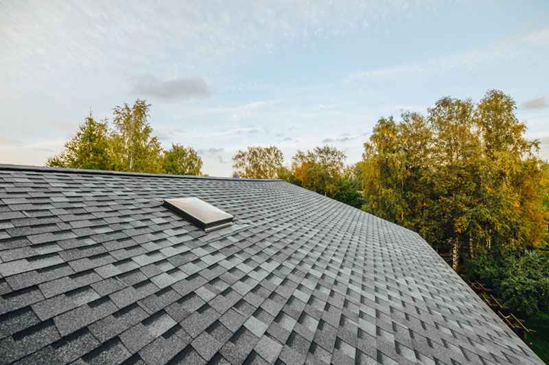 4 Benefits of Choosing Metal Roof Components for Your Home