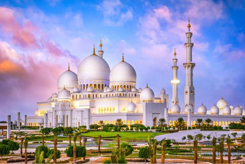 Abu Dhabi, United Arab Emirates: top attractions - travel guide and things to do