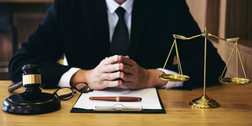 5 Reasons to Hire a Lawyer to Help You with Your IRS Dispute