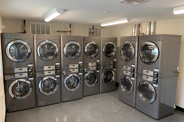Finding the Right Commercial Washer and Dryer Leasing Option for You