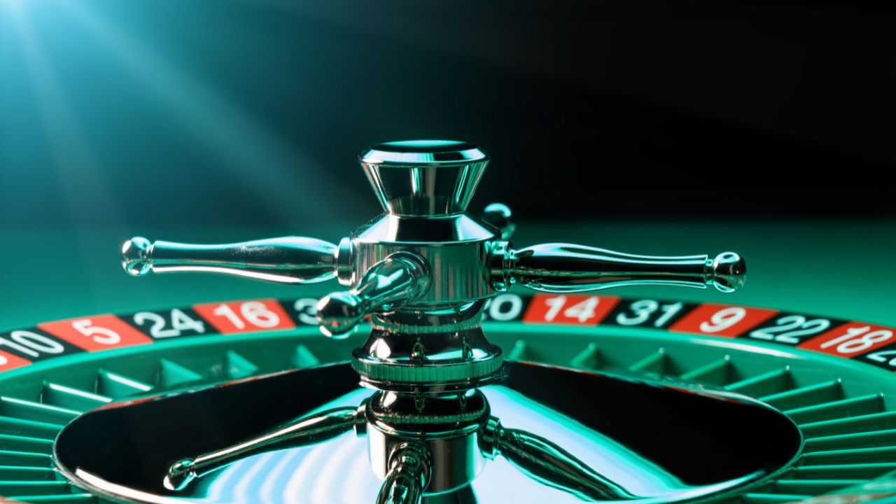 How To Win More Money On Every Spin? - Online Roulette Tips for 2023